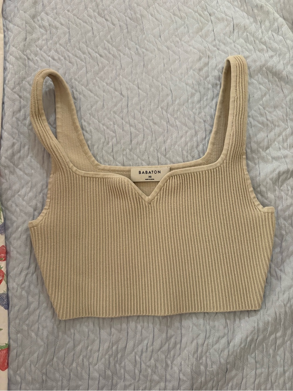 Babaton Beige Ribbed V-Notch Cropped Tank